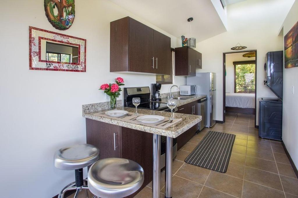 Villa Vista Hermosa - With Breathtaking Ocean View & Wifi 케포스 외부 사진